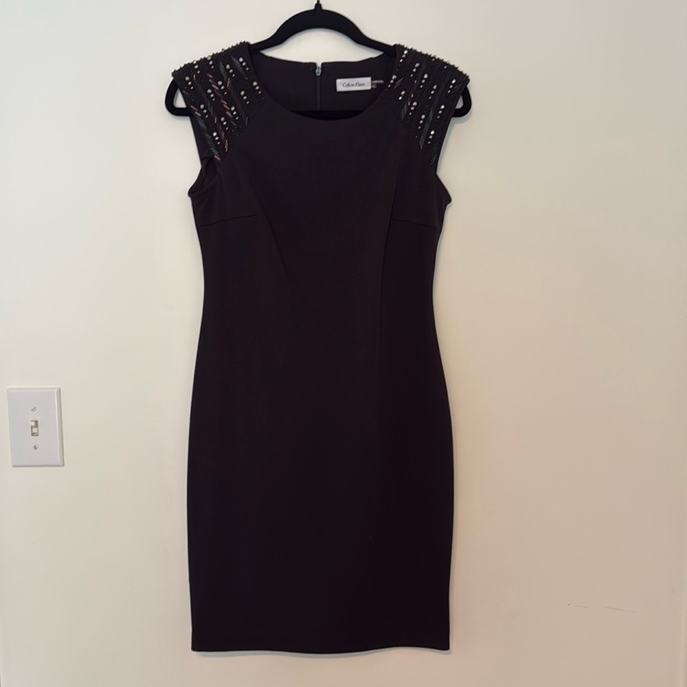 Excellent Condition Calvin Klein Black‎ Embellished Shoulder Ponte Shift Dress 4